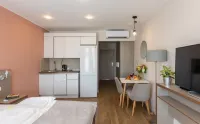 Avenue-Apart Na Malom Apart-Otel - Condos