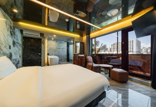 인천(석남동) 델루나호텔