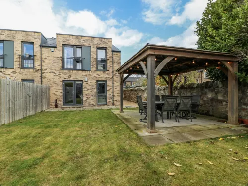 14 Old Market Place - Homestays