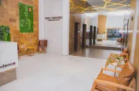 Apartamento c Varanda Ar Piscina Sauna e Hidro
