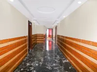 Super Deluxe Room Hotel Rise and Dine فنادق في دانباد