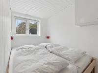 "Evert" - 250m from the Sea - Parkering
