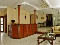 Hotel Villa Florencia Zona Rosa - parking