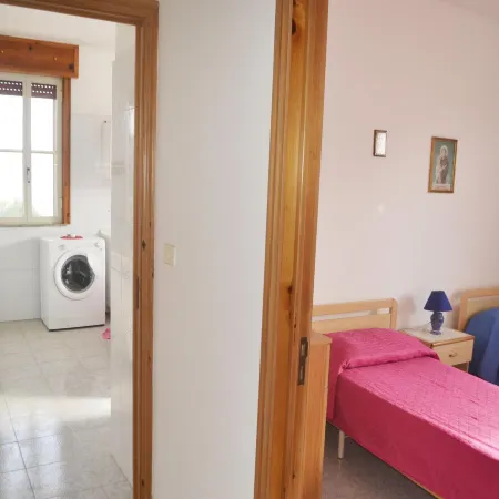Casa vacanze Sakura a 230 metri dalla spiaggia Li Marangi di San Foca