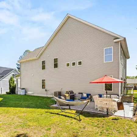 Stylish Family Beach Retreat Just Minutes from Coastal Calm