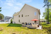 Stylish Family Beach Retreat Just Minutes from Coastal Calm