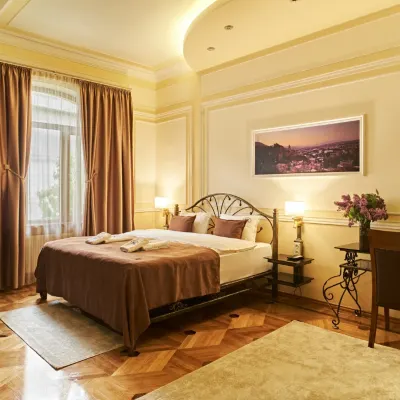 S&L Boutique Hotel Hotels near Turtle Lake