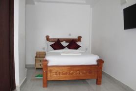 Ehtans Hotel And Accommodations