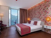 Grand Hotel Menaggio Hotele w: Menaggio
