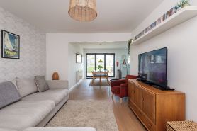 Beach Retreat with Parking Near the Sea
