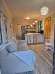 Tranquil 1-Bedroom Apartment Near Gonubie Beach Hotels in 