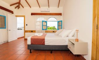 Hotel Crossman