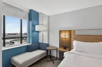 Holiday Inn Express & Suites CHICAGO WEST - OAK PARK by IHG - 3 tähden