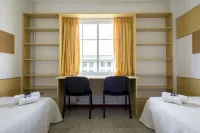 Residencia Universitaria Resa Siglo XXI - Holiday Apartments