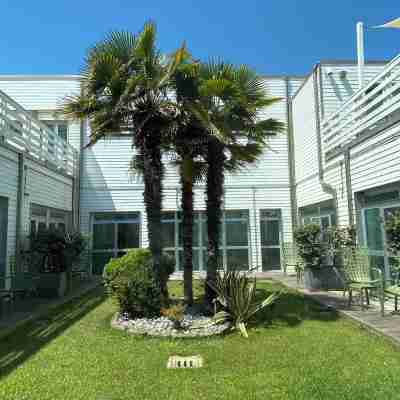 Terme Beach Resort Hotel Exterior