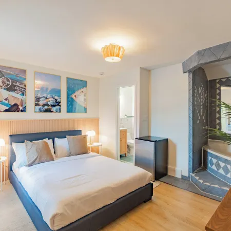 The Parkway Boutique Hotel by the Falls