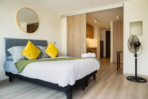 Modern Studio in Las Condes with Gym - 2-Star