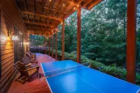 Golden Ridge Lodge - Hot Tub - Games - Mtn Views - Boutique