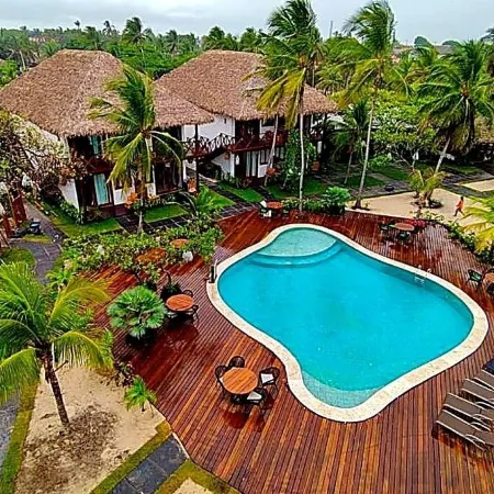 oasis atins boutique hotel