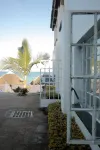 Lakeside Hotel - Scenic
