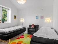 "Skammel" - 900m from the Sea - 4-Star