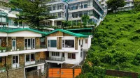 Alaya Stays HillTop Farmstead 3BHK Villa - Homestays
