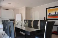 President Lodge - Guest houses