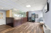 Travel Inn & Suites - Moteles