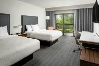 Courtyard New Orleans Metairie - Parkplatz