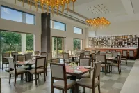 The Fern Sattva Resort Dwarka, Series by Marriott - Frühstück