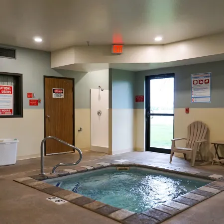 Quality Inn & Suites Watertown Near Prairie Lakes Ice Arena