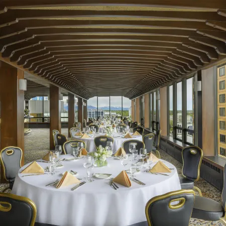 The Hotel Captain Cook