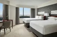 Washington Dulles Marriott Suites - parking