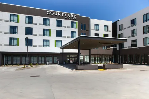 Courtyard Rapid City - Pools
