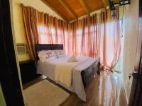 Paris London House in Samana - 2 stelle