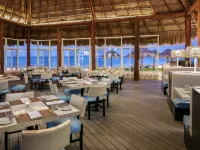 The Westin Resort & Spa, Cancun Hotels near Playa Delfines