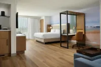 SpringHill Suites by Marriott Ventura Oxnard - Pools