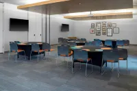Aloft Gainesville University Area - parking