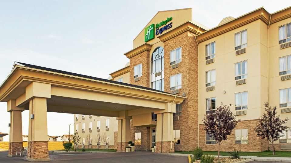 Holiday Inn Express & Suites Grande Prairie, an IHG Hotel
