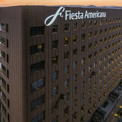 Fiesta Americana México Satélite Hôtels à proximité de : Stade Wilfrido Massieu