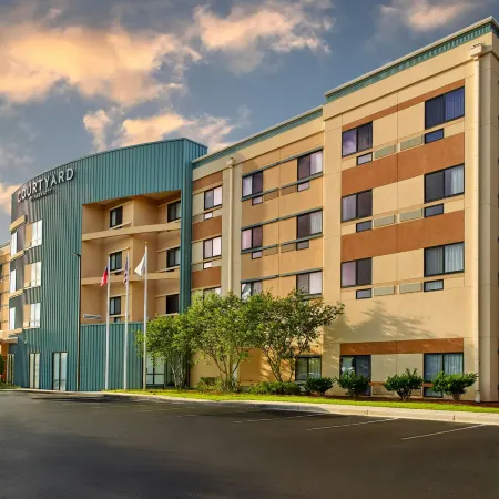 Courtyard Warner Robins