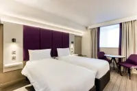 Premier Inn Swindon Town Centre - Wi-Fi