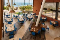 Hotel Caracol Plaza - breakfast