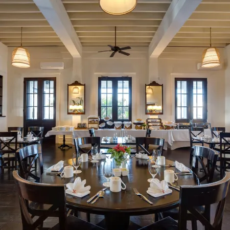 Mahogany Bay Resort & Beach Club, Curio Collection by Hilton