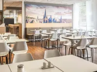 B&B HOTEL Aachen-Hbf - parking