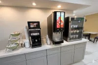 Baymont by Wyndham Nacogdoches Near University - sarapan