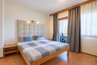 Apartment in Aschau Near Kaltenbach Ski Lift - balcony