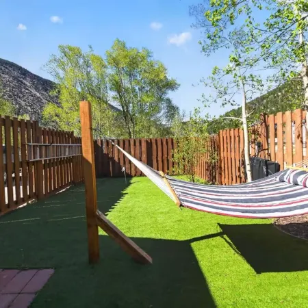 Clear Creek Retreat - Take a trip to the mountains