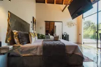 Boutique Amazonia Hotel Restaurante - Parking