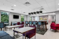 Hampton Inn Front Royal - Bãi đậu xe